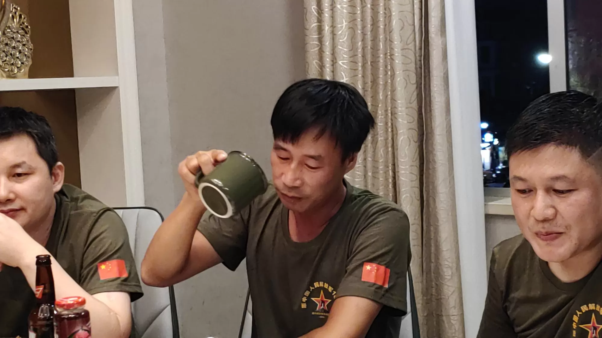 照片
