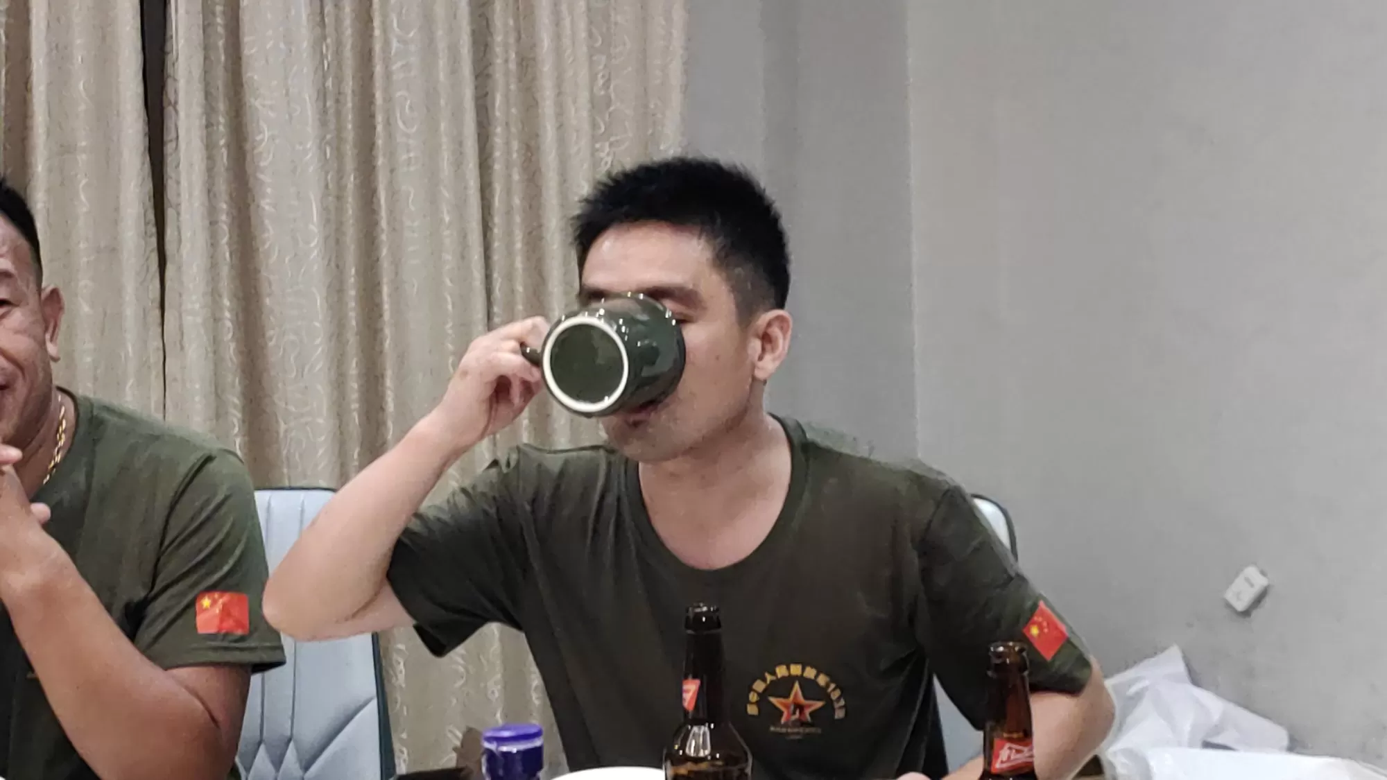 照片